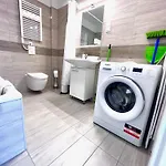 アパート Downtown Residences Leo - Ac, Elevator, Terrace *