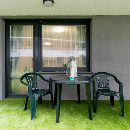Downtown Residences Leo - Ac, Elevator, Terrace Apartment
