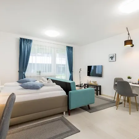 Downtown Residences Leo - Ac, Elevator, Terrace Apartment *