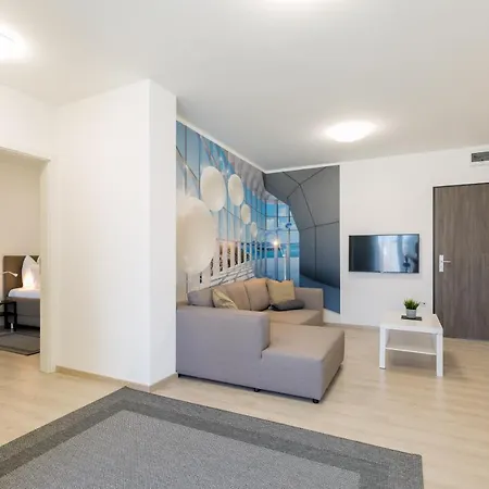 Downtown Residences Leo - Ac, Elevator, Terrace Apartment Budapest