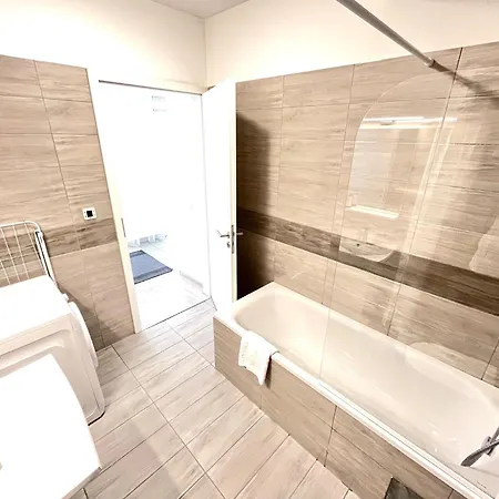 Apartman Downtown Residences Leo - Ac, Elevator, Terrace Budapest