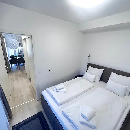 Downtown Residences Leo - Ac, Elevator, Terrace Apartament Budapeszt