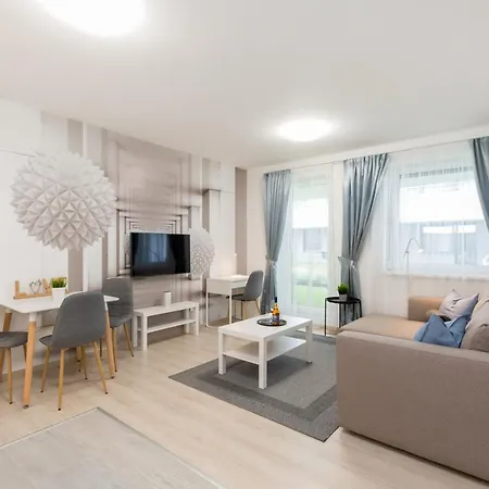 Downtown Residences Leo - Ac, Elevator, Terrace * Budapeste