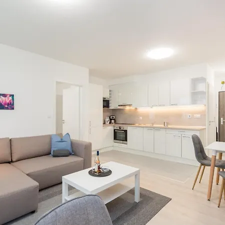 Apartamento Downtown Residences Leo - Ac, Elevator, Terrace