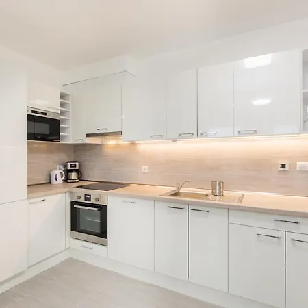 Downtown Residences Leo - Ac, Elevator, Terrace *