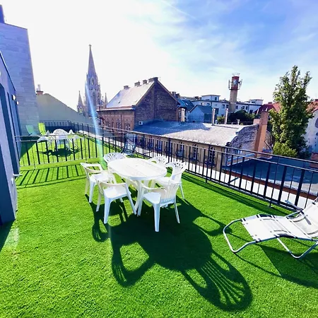 Downtown Residences Leo - Ac, Elevator, Terrace Budapeste