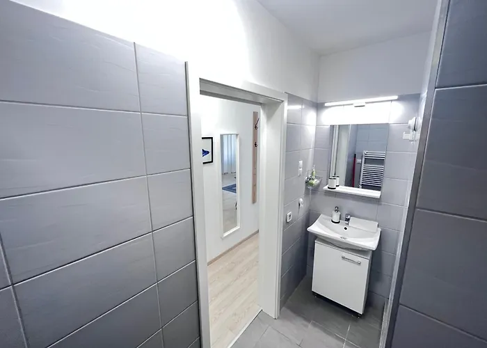 Downtown Residences Leo - Ac, Elevator, Terrace 布达佩斯